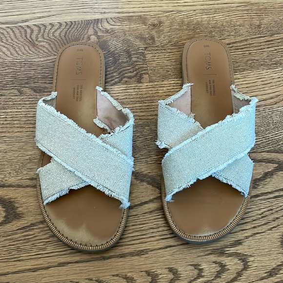 Toms Shoes - Tom’s Viv Natural Metallic Jute Sandals